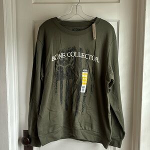 NWT Bone Collector Crewneck Sweatshirt